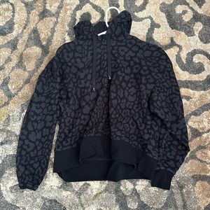 Small Nike cheetah print black hoodie